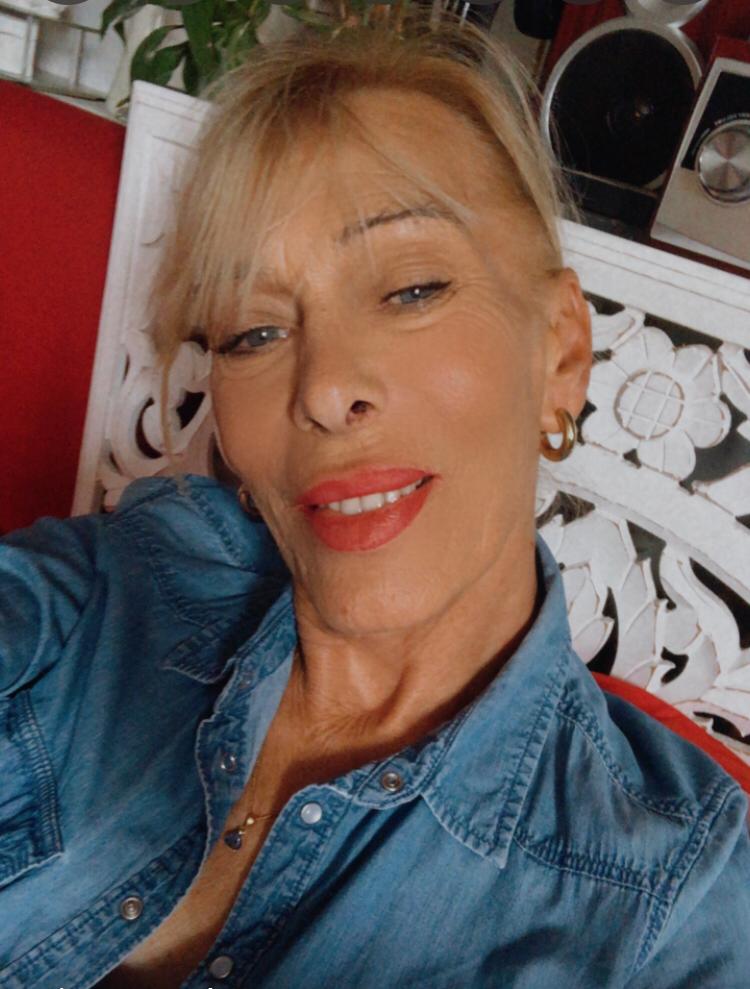Claire Droxler, costumière de la Compagnie Nuits Blanches